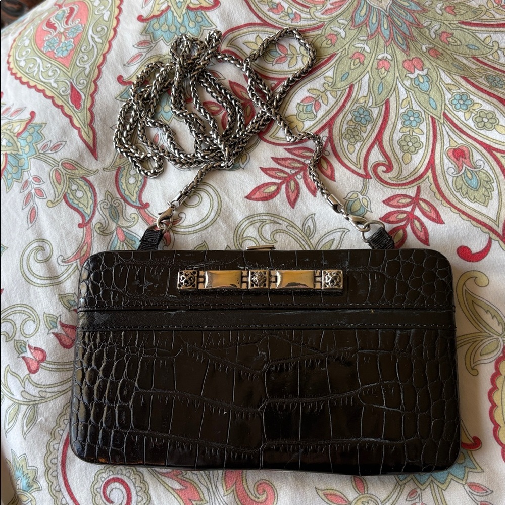 Elegant Black Crocodile-Embossed Clutch, snaps shut, shoulder heavy chain